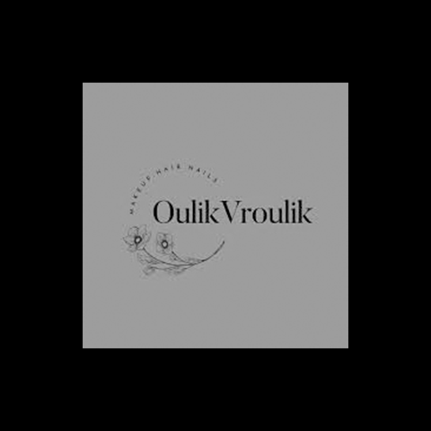 You are currently viewing Oulik Vroulik make-up and hairstylest. Click Here